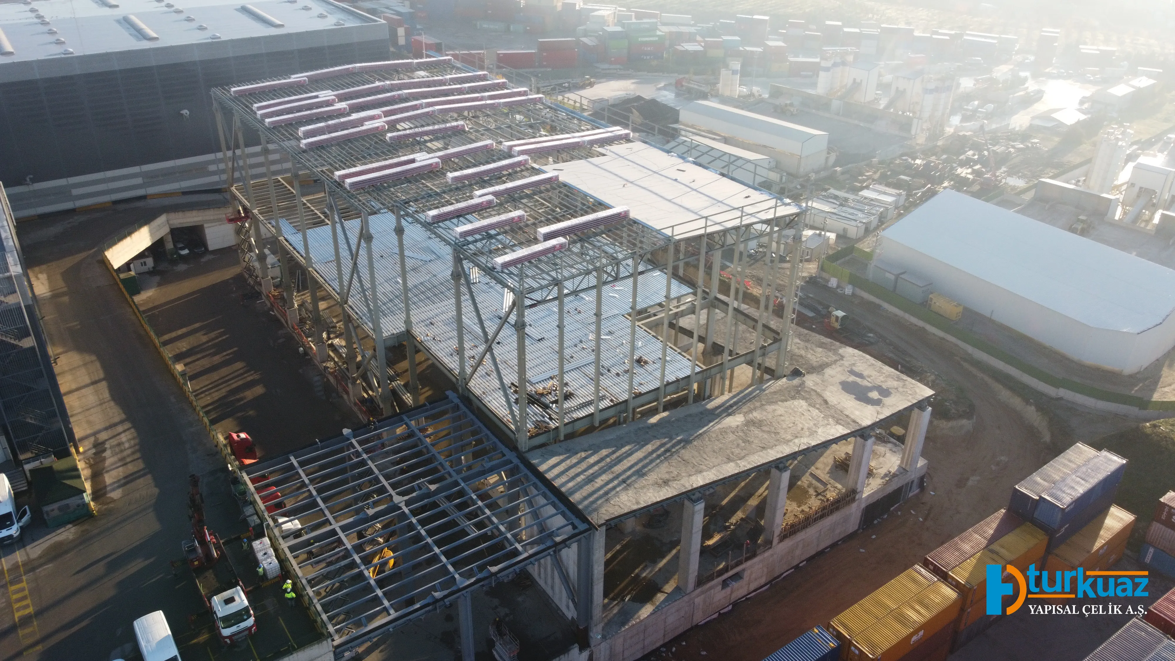 Çelik Konstrüksiyon Montajı
